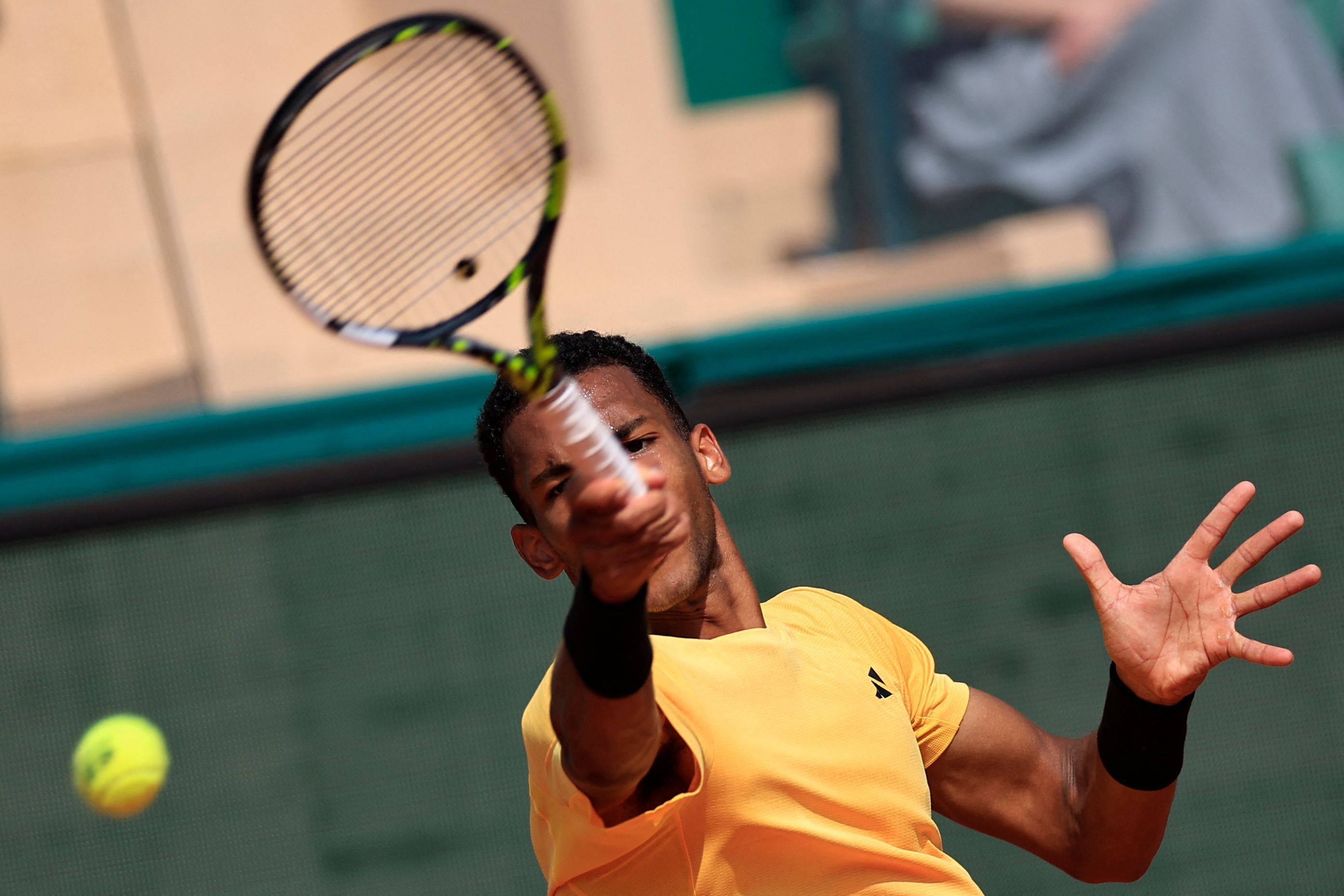 爱游戏官方入口-蒙特卡洛大师赛逆转澳网，西西帕斯关键制胜