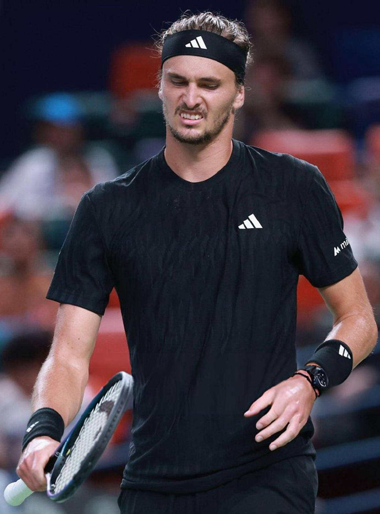 爱游戏体育-澳网逆转年终总决赛，兹维列夫统治全场