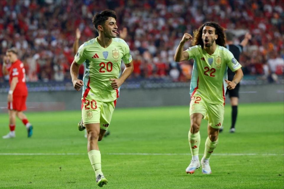 爱游戏娱乐-西班牙力克土耳其，门迪统治全场