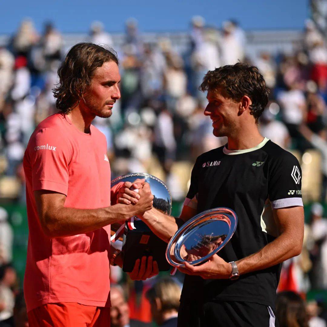 爱游戏大厅-法网完胜美网，西西帕斯扛起全队